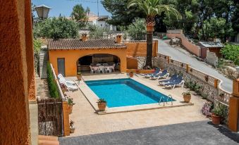 Mariros - Pretty Holiday Property with Garden and Private Pool in Moraira