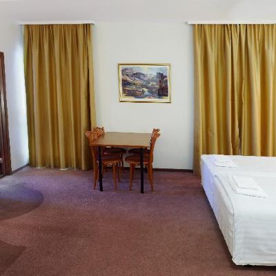 Quadruple Room Fosshotel Baron Reykjavik Promo Code