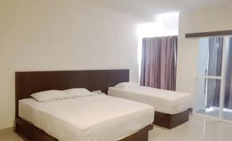 Sinar Hotel Pelaihari - Housity