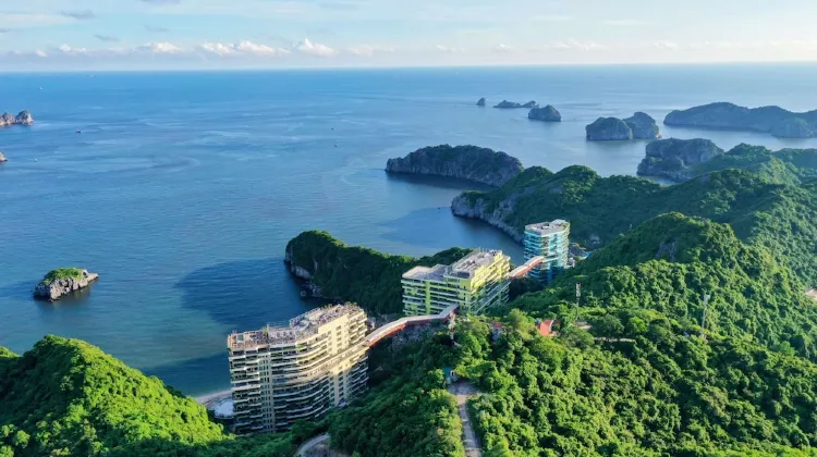 ウィンダム グランド フラミンゴ キャットバ 外観