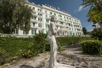 Grand Hotel & des Anglais Spa Отели в г. 