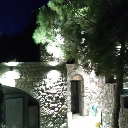 Spitakia