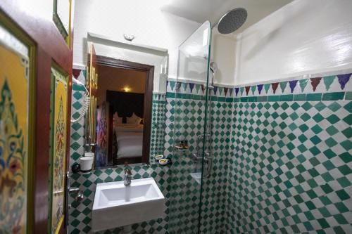 三人房（带独立浴室）