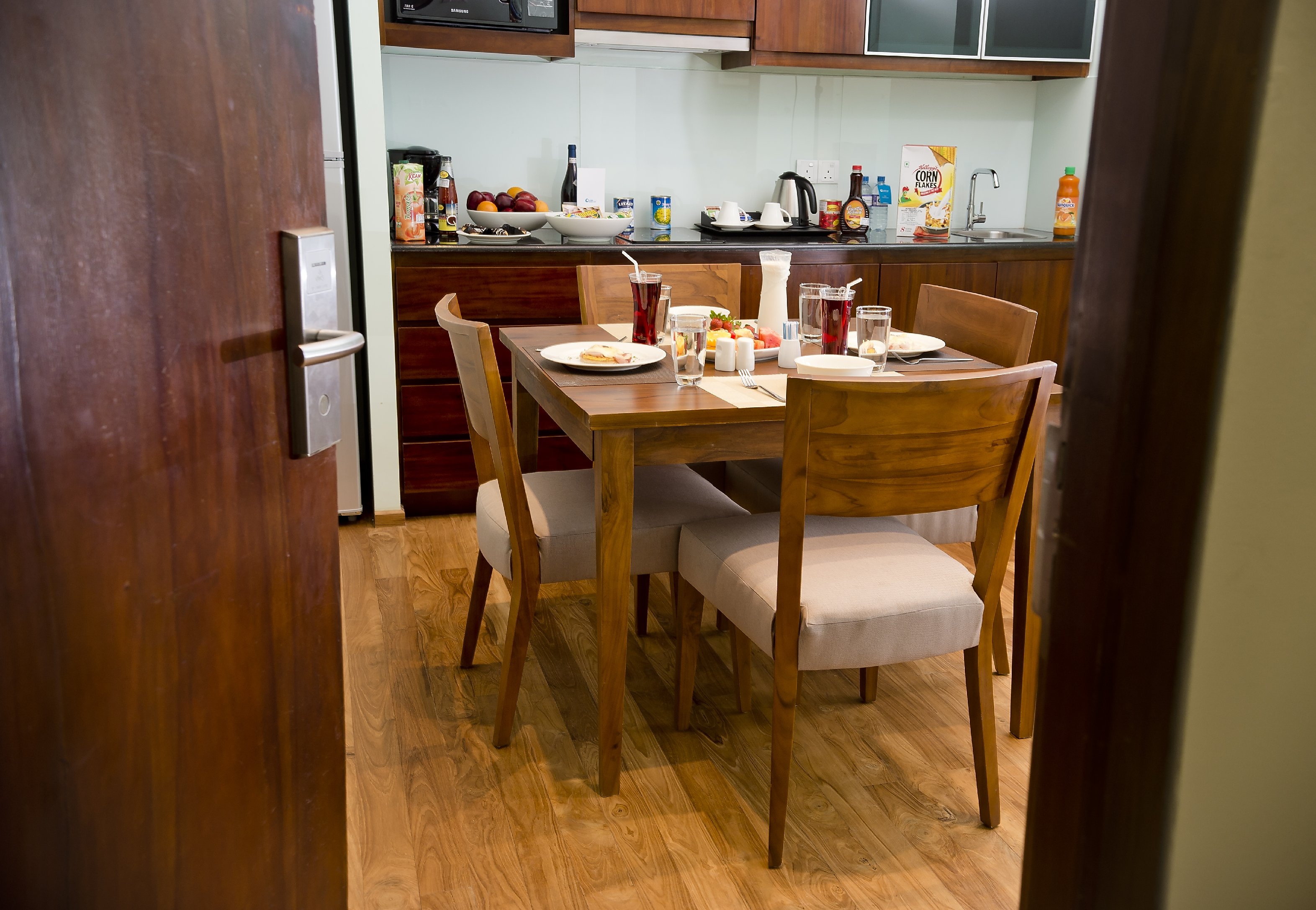 部分海景高级套房