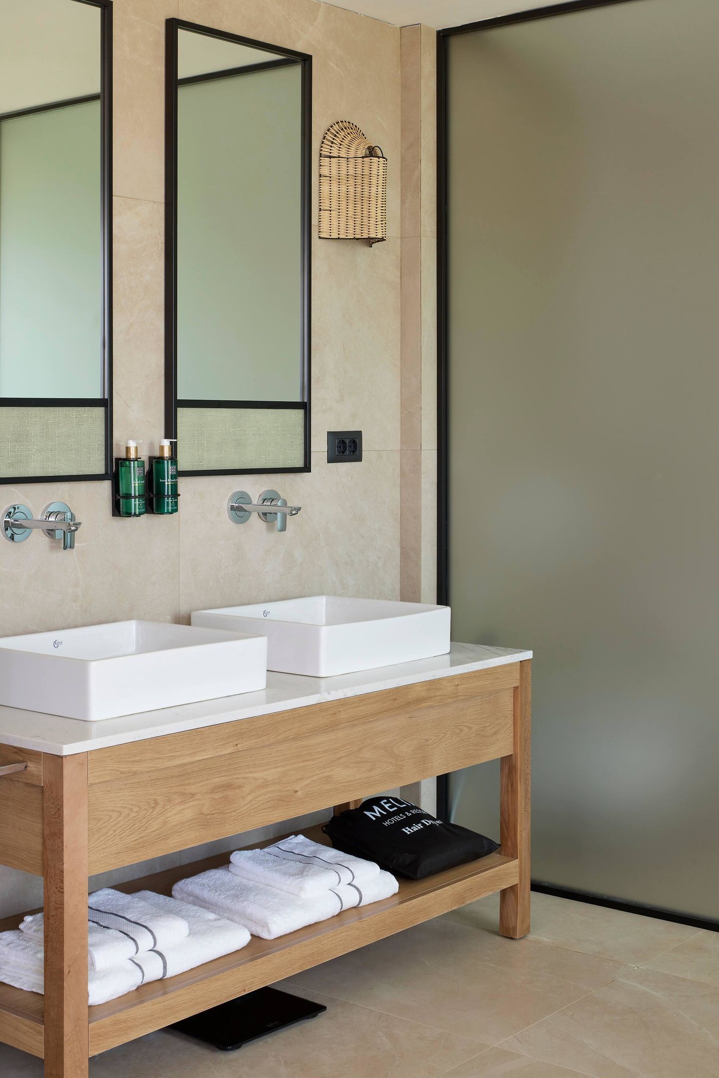 粹美阁房， 连通房