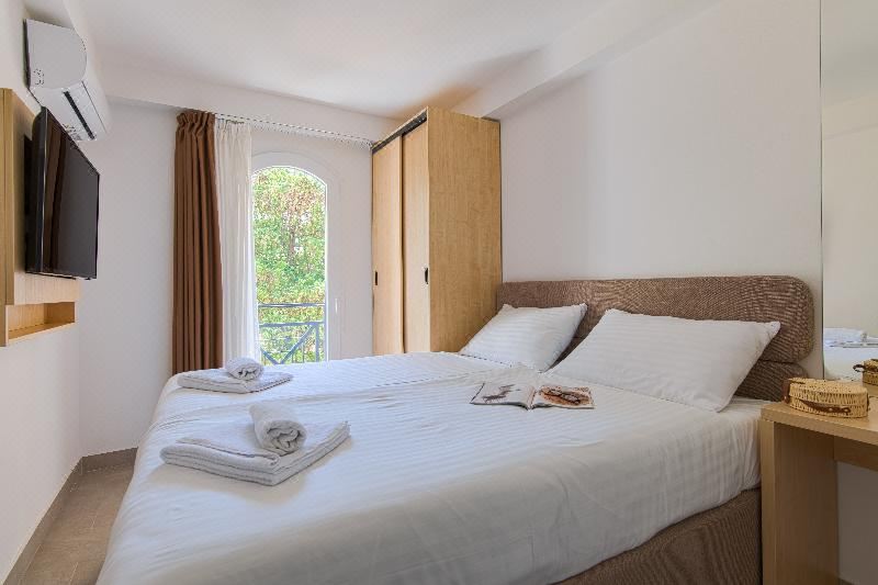 Hotel DelfinTwin Standard Double Or Twin Room