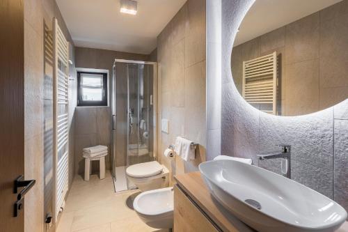 带阳台的标准双人或双床间