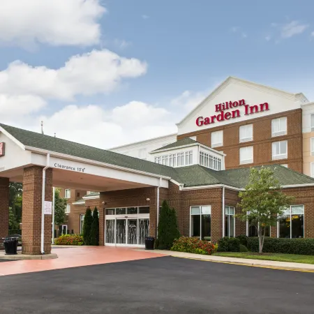 Hilton Garden Inn Hampton Coliseum Central Отели в г. Хэмптон