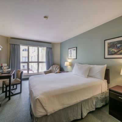 Queen Room Harrison Lake Hotel Promo Code