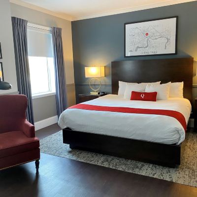 Room (Hotel Single King Bed) The Queensbury Hotel Promo Code