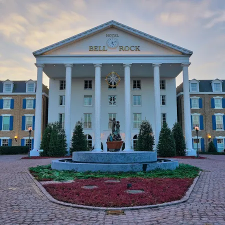 4-Sterne Superior Erlebnishotel Bell Rock, Europa-Park Erlebnis-Resort Отели в г. Руст