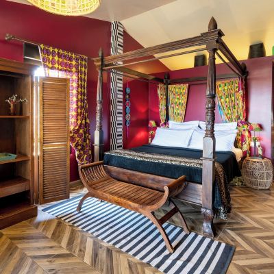 Design Suite, 1 Queen Bed, Private Bathroom (Afrika) Aal Cachucho Promo Code