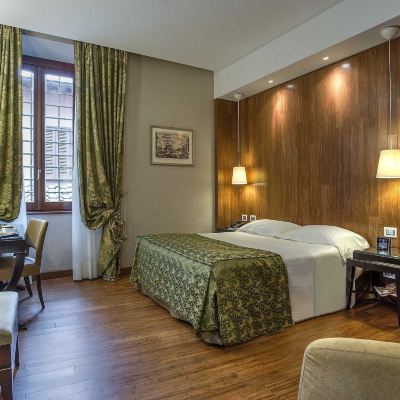 Standard Double Room Albergo del Senato Promo Code