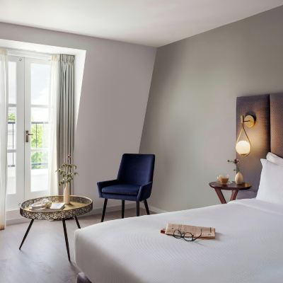 Queen Room Sonder the Henry Promo Code