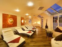 Hotel Schlosskrone Hotels in Fussen