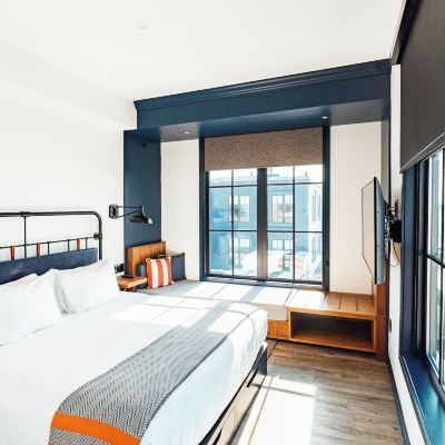 Room, 1 King Bed (Marina) Hammetts Hotel Promo Code