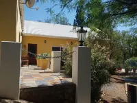 Steytlerville Villa Guest House Hotels in 