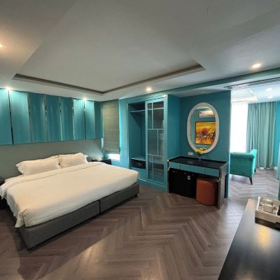 大教堂房（帶陽台） 密涅瓦教堂飯店優惠