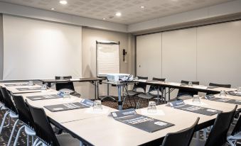 Kyriad Rennes Nord Hotel - Housity