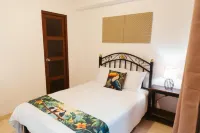 Hotel Plaza Los Tucanes Ξενοδοχεία στην πόλη 