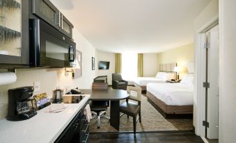 Candlewood Suites Columbus-Northeast