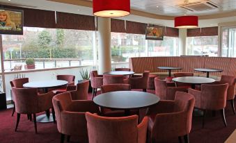 Holiday Inn Express Chester - Racecourse