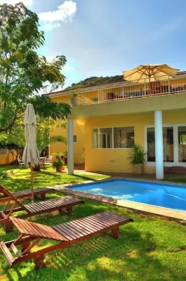 Villa Moringa Guesthouse Hotels in 