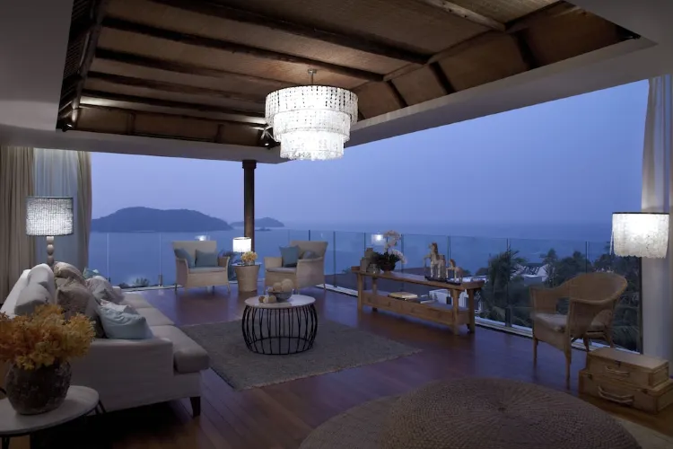 เคป แอปโซลูท สวีท(ลักซ์ชัวรี ดูเพล็กซ์)