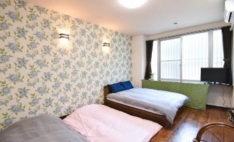 New! Apartment in Nago CBD! Local Owner Welcome u!