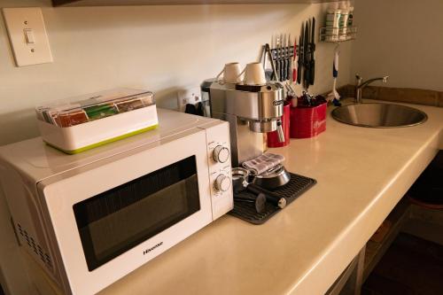 豪华特大床一室房