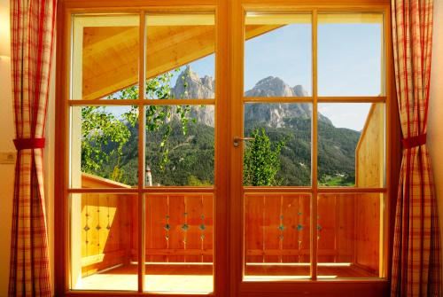 大型两卧室公寓