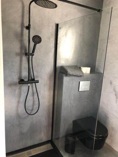 带私人游泳池的豪华双卧室别墅