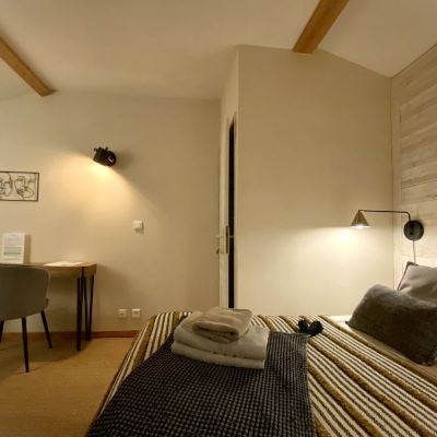 Superior Double Room with Private Bathroom and Garden View