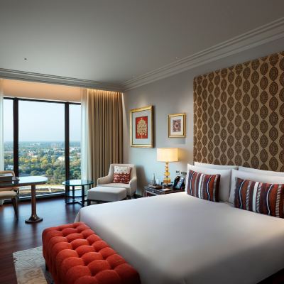 Luxury Room With Garden View The Leela Gandhinagar Promo Code
