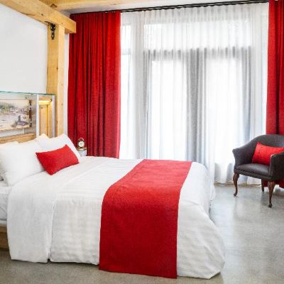 The Canoer's Chalet Le Baluchon Éco-villégiature Promo Code
