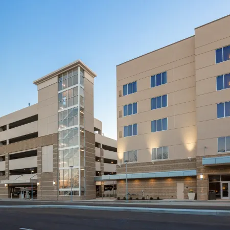 DoubleTree by Hilton Evansville