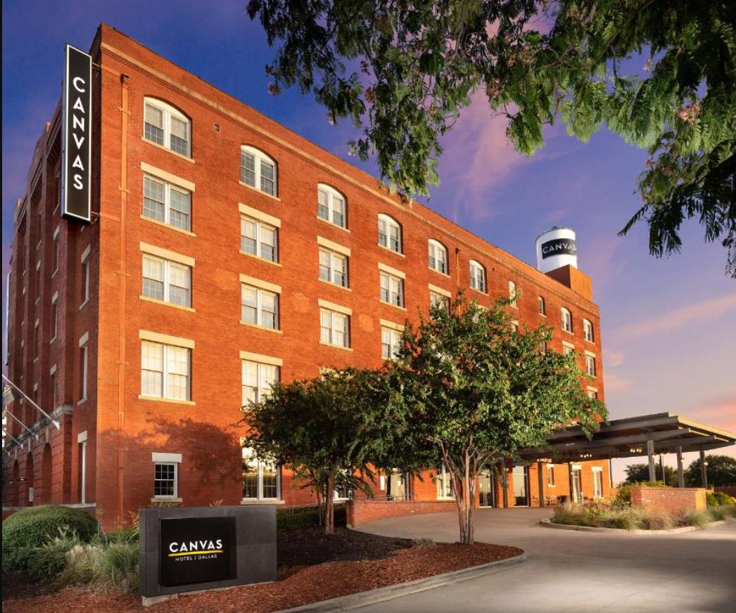 无障碍阁楼特大床房带无障碍淋浴