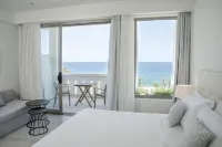Maritimo Beach Hotel