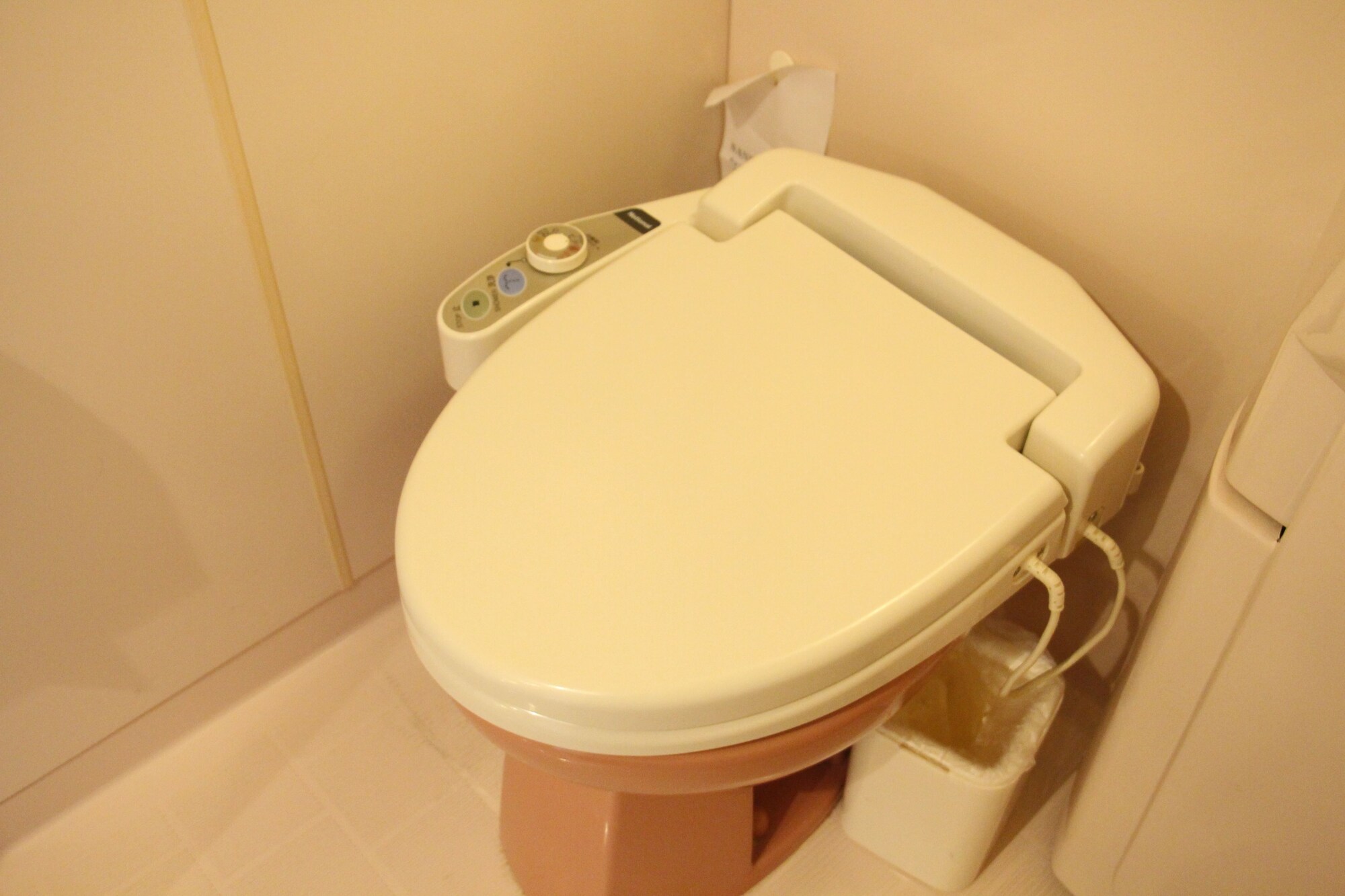 高级三人房-禁烟