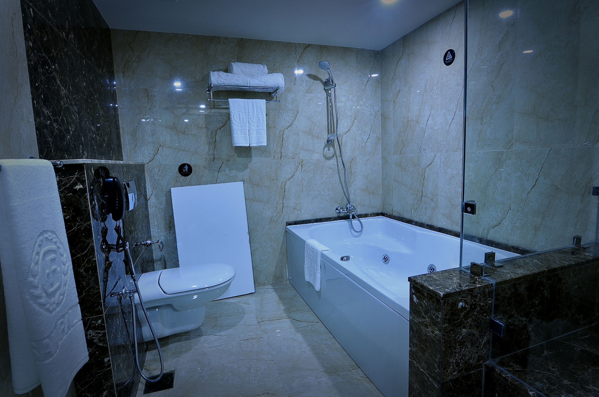 行政一卧室套房