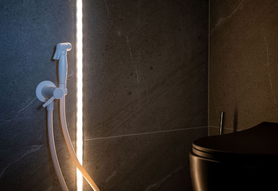 设计复式房， 私人游泳池， 海滩景观