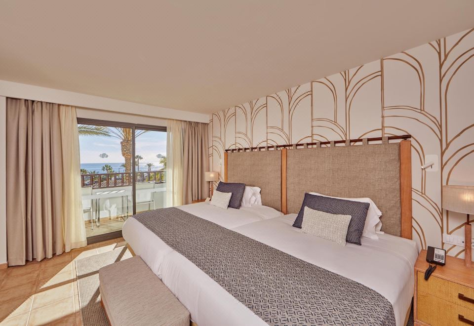 露臺海景套房（尊貴俱樂部）