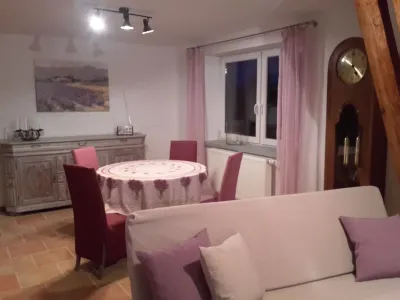 Lavender apartment with balcony, 4 persons Hotel di 
