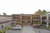 The Horizon Suites and Arcade Hotéis em 