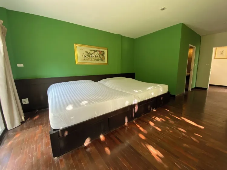 5 Bedrooms Private Vacation Home