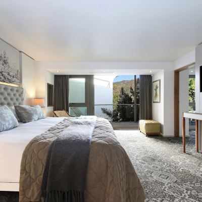 Deluxe Suite, 1 King Bed, Mountain View, Mountainside (Deluxe Mountain Suite) Vineyard Hotel Promo Code