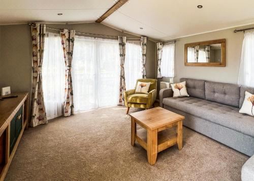 两卧室移动客房