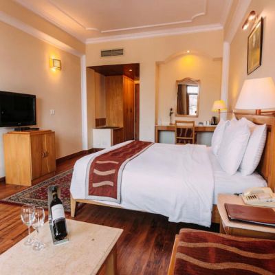 Super Deluxe Room with Small Balcony Hotel Willow Banks Promo Code