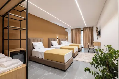 Grace Hotel Отели в г. 