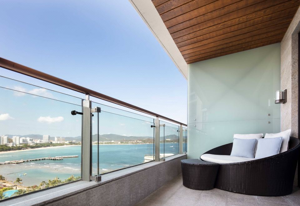 迎海轩尊贵海景大床房